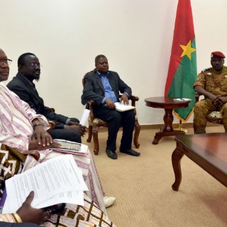 Burkina Faso ya tiene un Gobierno civil de transición