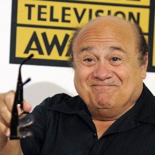 Danny DeVito participa en video de One Direction