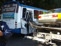 Hasta el momento no se ha confirmado en quién recae la responsabilidad sobre el percance. El conductor de la grúa huyó del lugar. EL INFORMADOR / I. De Loza