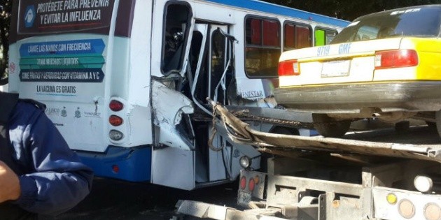 Siete pasajeros de ruta 646, con lesiones tras choque | El Informador