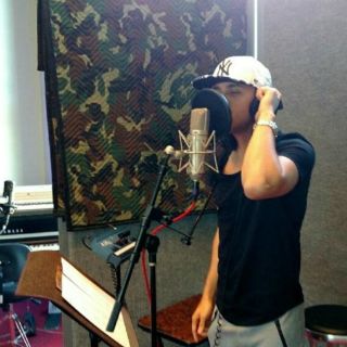 Prince Royce se lanza crossover con Snoop Dogg