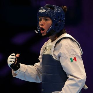 María Espinoza consigue triunfo en JCC