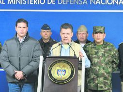 POSTURA. Juan Manuel Santos exigió la liberación del militar para continuar las pláticas. NTX /