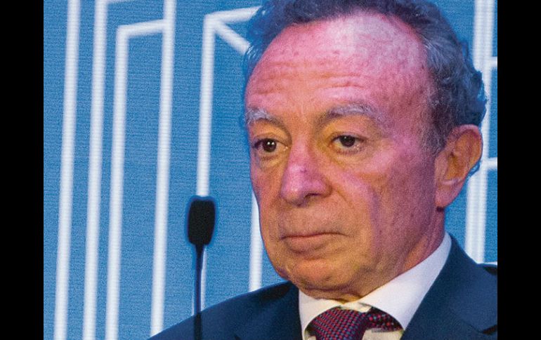 Dimitirá. Guillermo Ortiz Martínez. BLOOMBERG  /