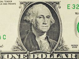 El tipo de cambio para solventar obligaciones en moneda extranjera pagaderas es de 13.5445 pesos. AFP / ARCHIVO