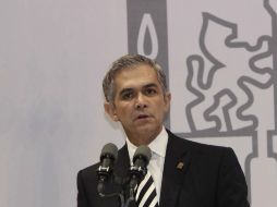 Miguel Ángel Mancera envía dos iniciativas de reformas y la propuesta de creación una ley a la ALDF. EFE /