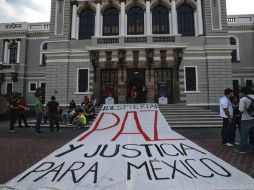 En Jalisco, estudiantes de la UdeG se manifestaron en el Centro tapatío. EL INFORMADOR / A. García
