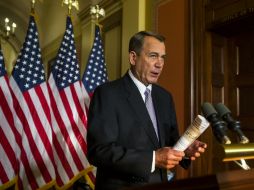 Boehner arremete contra Obama, a quien acusa de comportarse como 'un emperador o un rey'. EFE / J. Scalzo