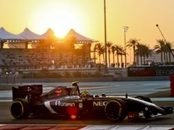 Todo parece indicar que el mexicano pondrá una pausa en Abu Dabi a su trayectoria en la Fórmula 1. EFE / S. Suki