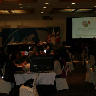 Celebran 49 años de la American Chamber