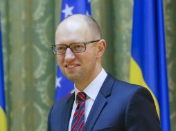 El primer ministro ucraniao, Arseni Yatseniuk, asegura que se está preparando el programa para 'un nuevo ejecutivo'. EFE / S. Dolzhenko