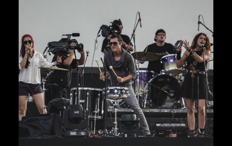 La interpretación de 'The One' de la banda Radaid en el escenario 'Mi Bici' logró congregar poco a poco a los asistentes. EL INFORMADOR / F. Atilano