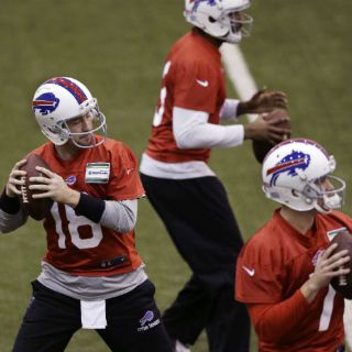 Leones y Patriotas protagonizan choque de líderes divisionales