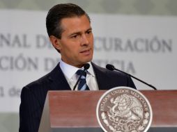Enrique Peña Nieto y su comitiva se trasladaron por tierra al sur del DF. NTX / ESPECIAL