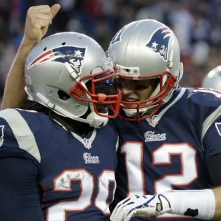 Brady lleva a Patriotas a humillar 34-9 a Leones