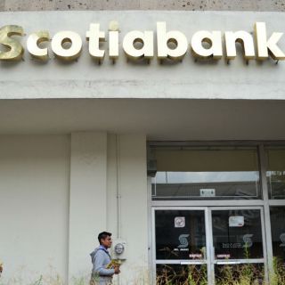 Santander comprará cartera de créditos de Scotiabank
