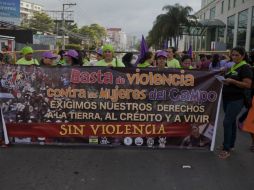 Organizaciones en Honduras demandan el fin de la violencia, han muerto de manera violenta 453 mujeres en lo que va de año. EFE / G. Amador