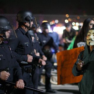 Agente de Ferguson dice que nunca quiso matar