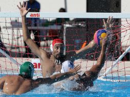 El juego se efectuó esta tarde en el complejo acuático de la Unidad Deportiva Leyes de Reforma. EFE / U. Ruíz