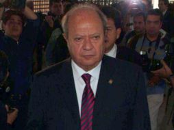 Acusan a Carlos Romero Deschamps de violar la ley y los derechos de los trabajadores. NTX / ARCHIVO