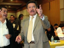 Por otro lado, René Bejarano insiste en que es necesaria la renuncia del dirigente Carlos Navarrete. SUN / ARCHIVO