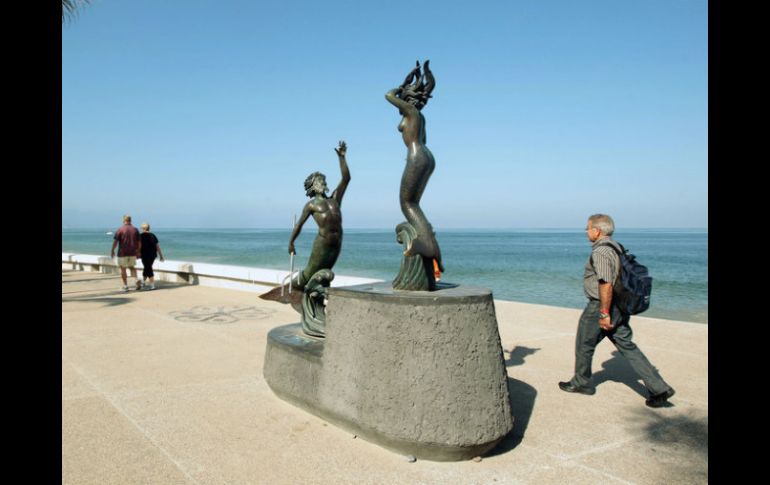 Enrique Ramos Flores agrega que para diciembre los hoteles de Puerto Vallarta ya prevén llenos. EL INFORMADOR / ARCHIVO