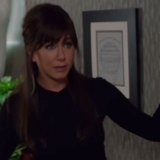 Jennifer Aniston juega broma a su entrevistador