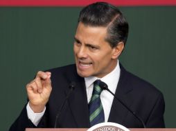 Enrique Peña Nieto advierte que en el país prácticamente se viven dos realidades. AP / E. Verdugo