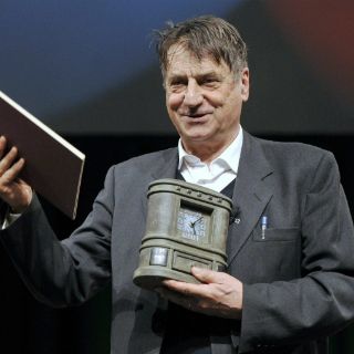 Honores a Claudio Magris