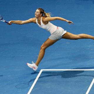 Sharapova y Cilic ganan en individuales en la IPTL