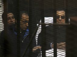 El fallo refuerza la percepción de que el estado autocrático de Mubarak permanece en el poder. AP / T. el-Gabbas