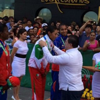 Mexicana rompe récord en maratón de JCC