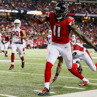 Jones y Halcones sorprenden a Cardenales