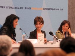 Lydia Cacho (i), Pilar Del Río (c y  Claudia Piñeiro (d) presentaron el último libro de Saramago. EL INFORMADOR / A. Hinojosa