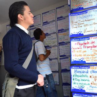 Jóvenes, los que más padecen rezago institucional