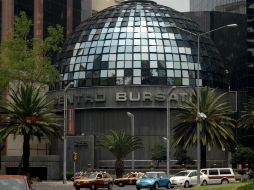 El mercado accionario mexicano cierra en línea con Wall Street, donde el Dow Jones termina a la baja. AP / ARCHIVO