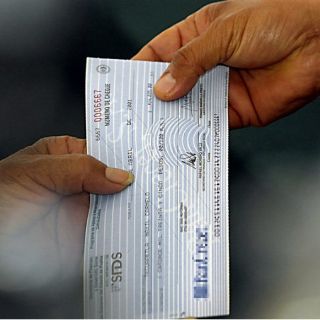 Matrimonio y desempleo, causas para disponer de ahorro para el retiro