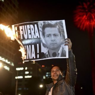 México hace 'todo lo que puede' por los 43: eurodiputada