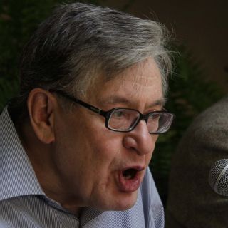 Presentan premio en honor a José Emilio Pacheco