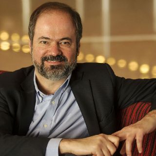 En México estamos al borde del estallido social: Juan Villoro