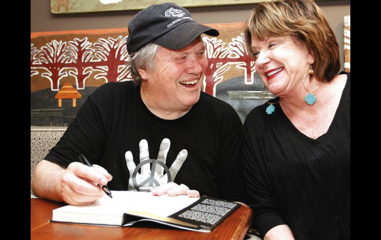 El músico publica sus memorias, 'Every Night's a Saturday Night', en 2012, con un prefacio de Keith Richards. AP / ARCHIVO