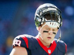 Watt acumula 11.5 capturas, 54 tacleadas, 36 golpes al mariscal contrario y una intercepción. AFP / S. Halleran