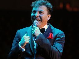 'Yo soy cantante, acuérdate, los cantantes andamos en las canciones', se justifica el intérprete. EL INFORMADOR / ARCHIVO