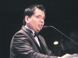 En la entrega. El Ingeniero Alejandro Guevara. EL INFORMADOR /