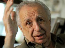 El Pleno del Senado rinde homenaje póstumo a Sergio Valls Hernández y al escritor Vicente Leñero. AP / ARCHIVO