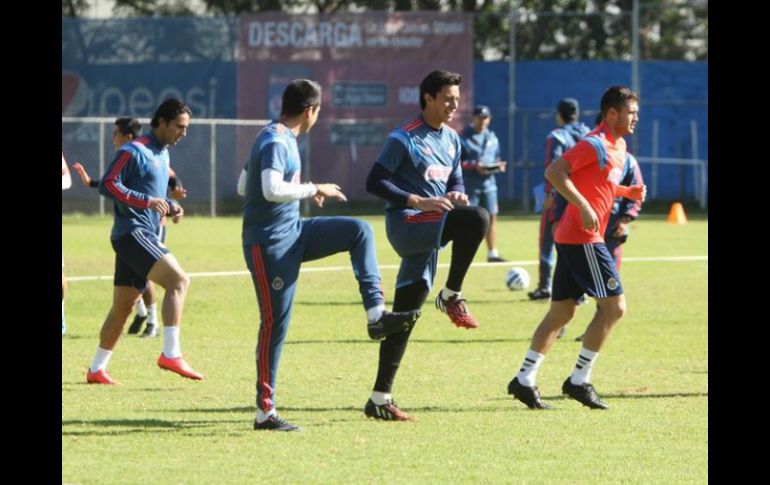El equipo regresó a comenzar los trabajos de pretemporada rumbo al Clausura 2015. TWITTER / @Chivas