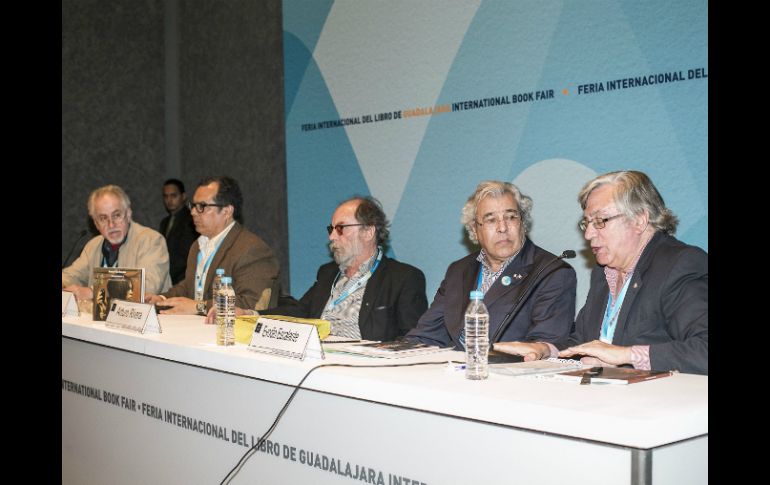 La presentación estuvo dedicada a la viuda del poeta, Mara La Madrid. EL INFORMADOR / A. Hernández.