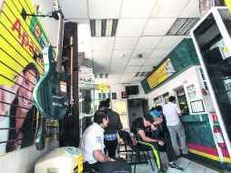 Centro de Guadalajara.En el primer cuadro hay todo tipo de casas de empeño:desde las especializadas en recibir alhajas hasta vehículos. EL INFORMADOR / A. García