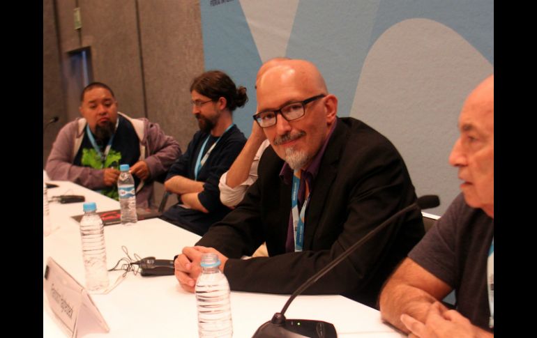 Francisco Haghenbeck debate sobre la novela gráfica en el marco de la FIL. EL INFORMADOR /