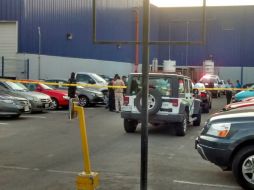 El vigilante del estacionamiento donde se encontró el menor dio el aviso a las autoridades. EL INFORMADOR /